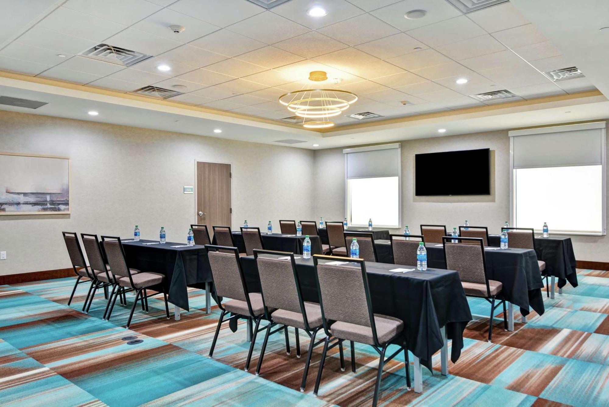 Home2 Suites By Hilton Bedford Dfw West Экстерьер фото