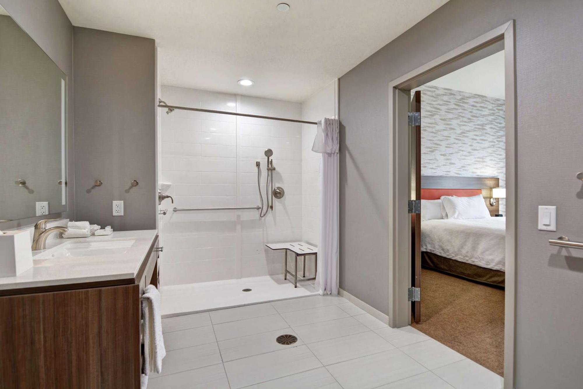 Home2 Suites By Hilton Bedford Dfw West Экстерьер фото