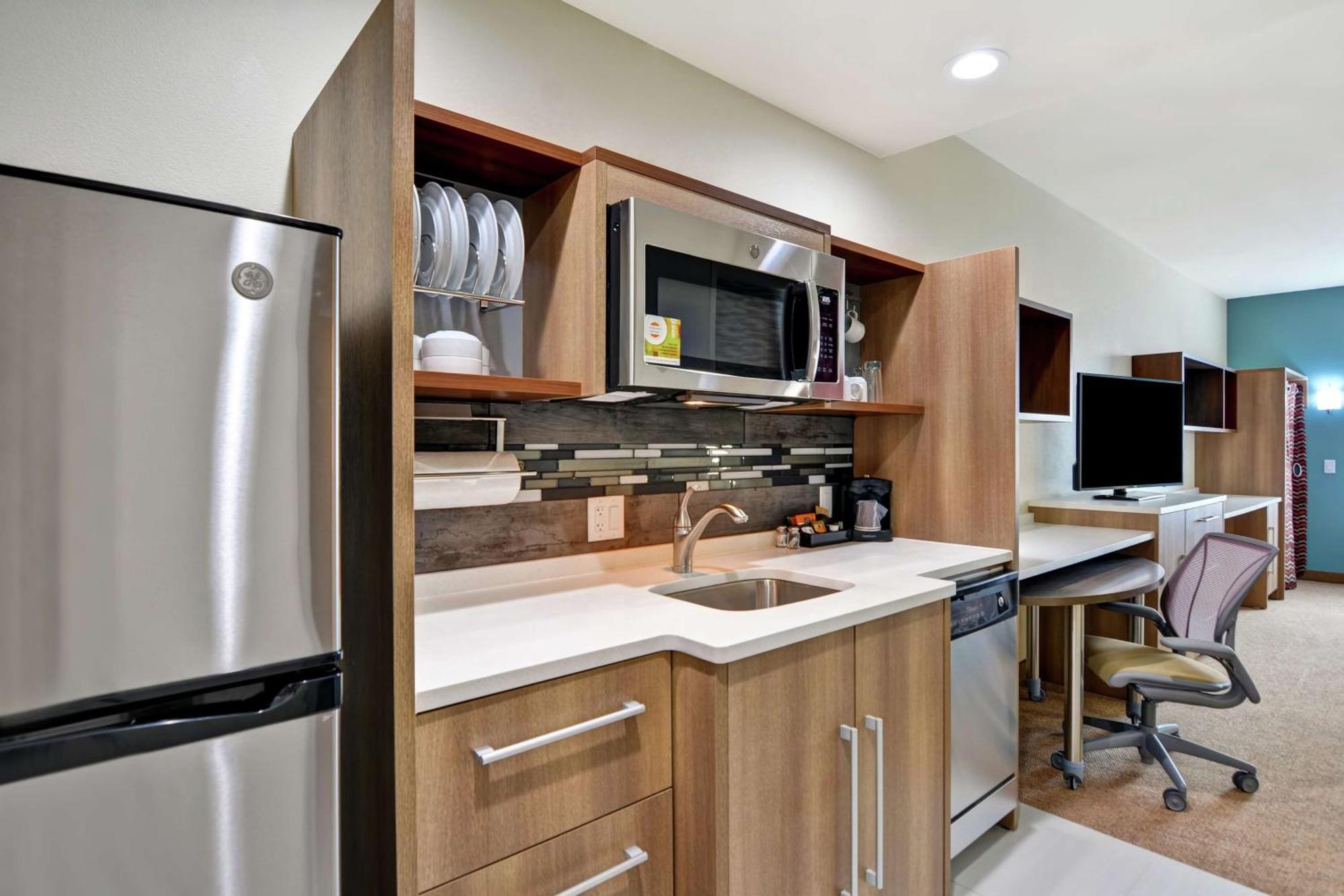Home2 Suites By Hilton Bedford Dfw West Экстерьер фото